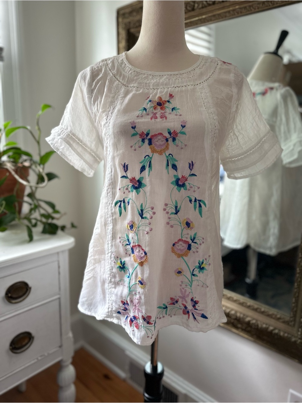 Umgee embroidered blouse S cottagecore flower garden lace feminine boho festival